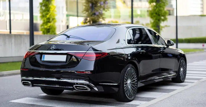mb-maybach-rear-view-slider-two.webp